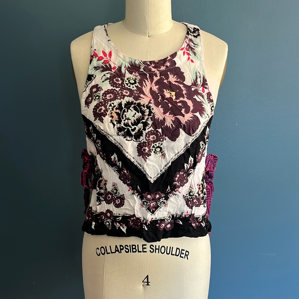 Free People floral crop tank